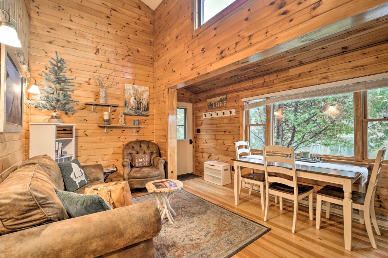 Pet-Friendly Adirondack Cabin With On-Site Lake Saranac Lake Exterior photo